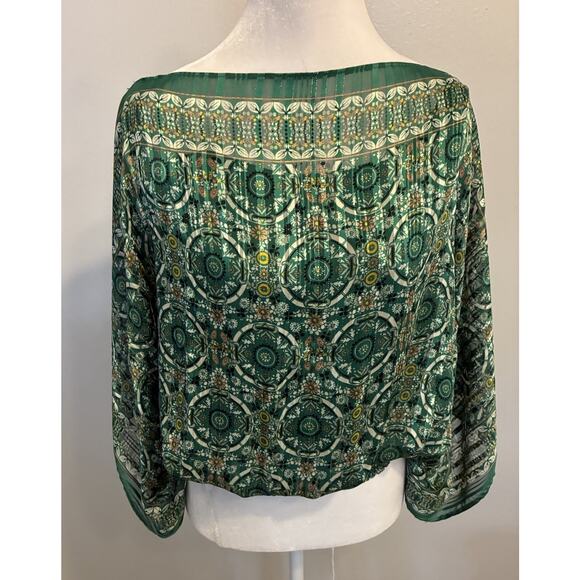 Max Studio Boho Handkerchief Blouse M Emerald Green Gold Smocked Hem Artsy Retro - Picture 13 of 14
